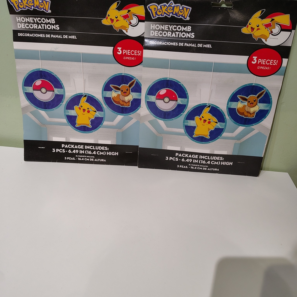 NWT Niantic Pokemon Birthday Party Supplies Decorations Hanging Dangling Boys